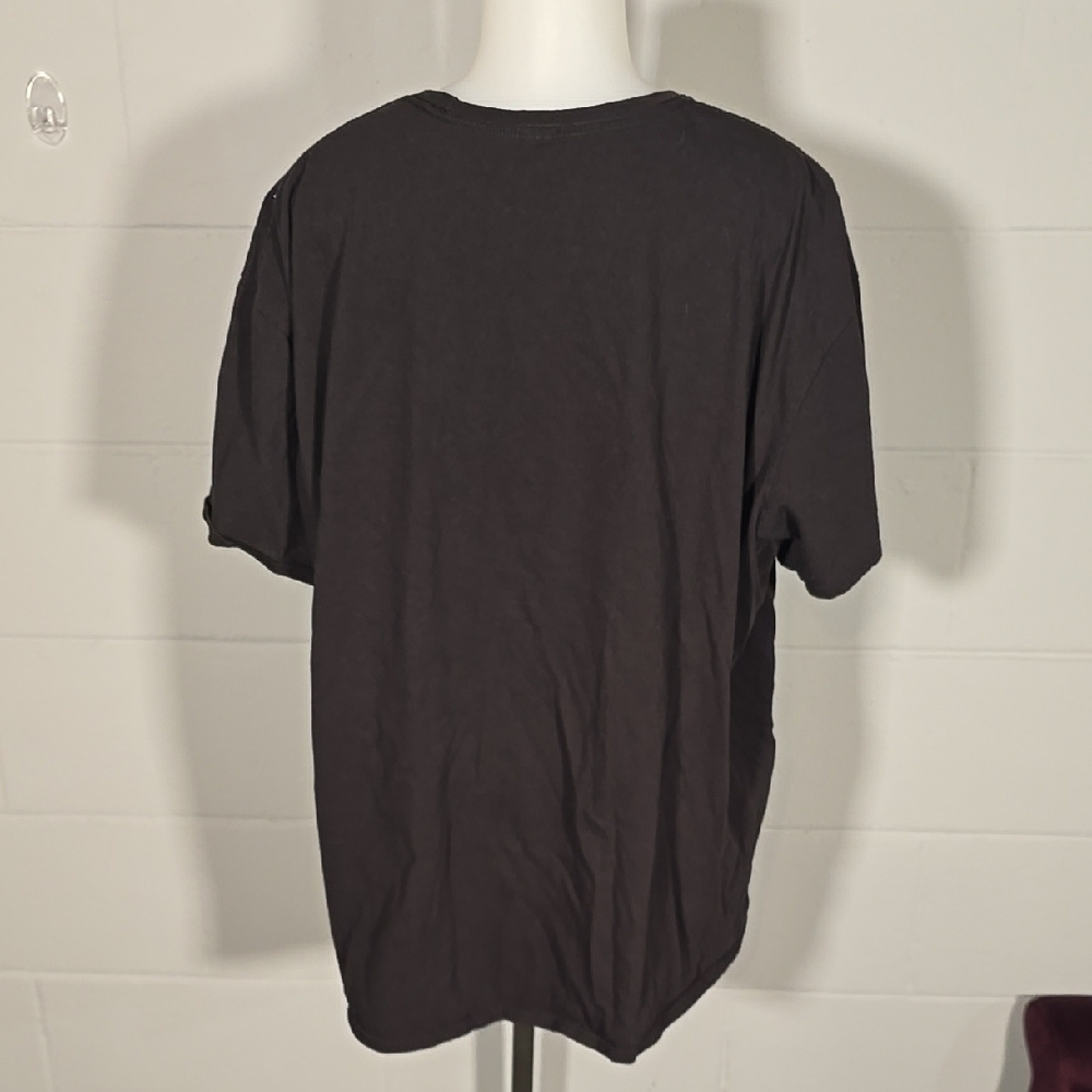 Selena Black Graphic T-Shirt - Picture 4 of 5